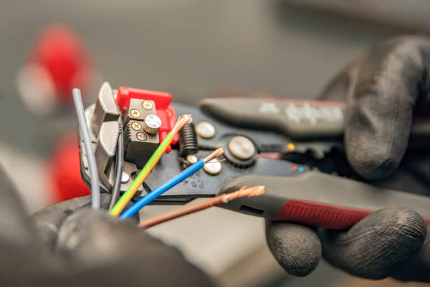 Best Electrical Contractors for Businesses  in Waynesburg, OH